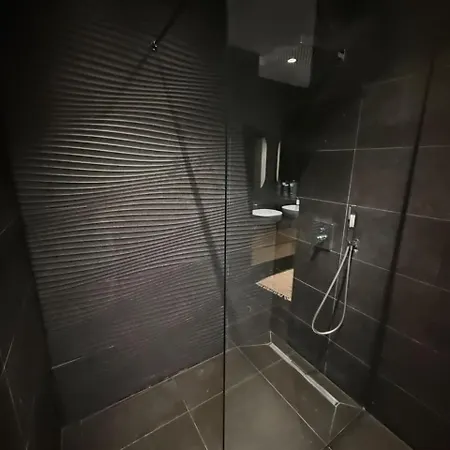 Otto Apartamento Tirana